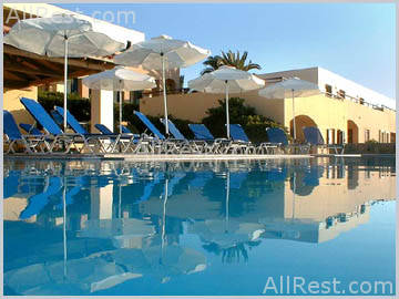 Castello Village Hotel 2